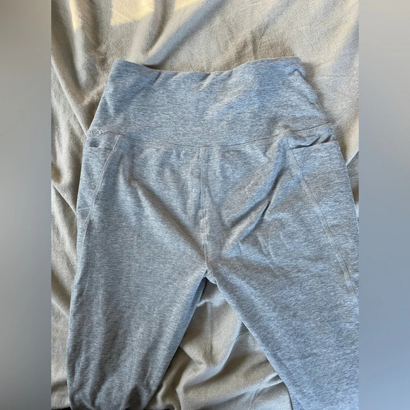 Beyond Yoga x Peloton Gray High Rise Leggings - Picture 5 of 7